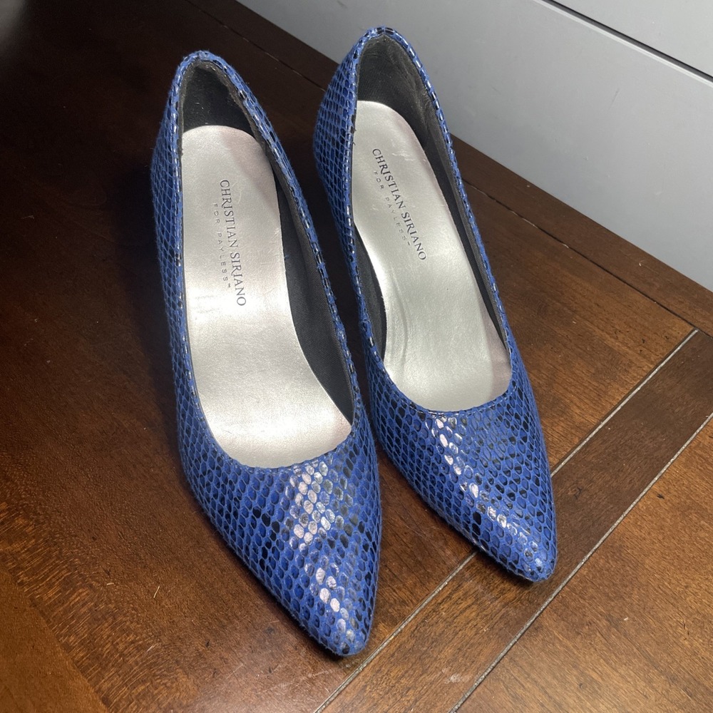 CHRISTIAN SIRIANO Gorgeous Blue Python Snakeskin Embossed Italian Leather Pump 7